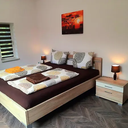 Berthold Wg 6 דירה *